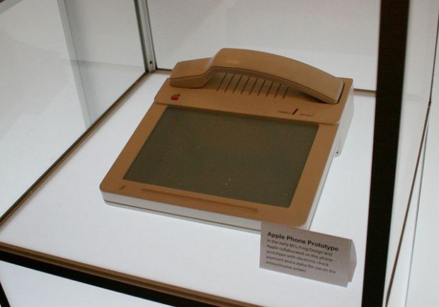 the first apple iphone 1983