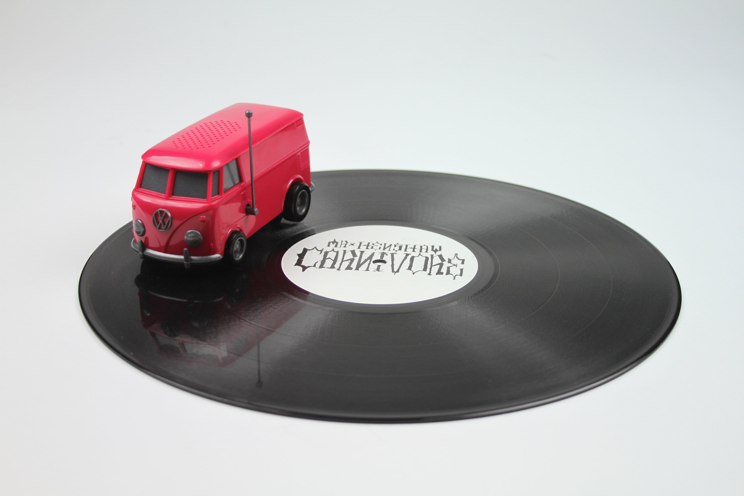 An Awesome Way to Play Your Vinyl Records