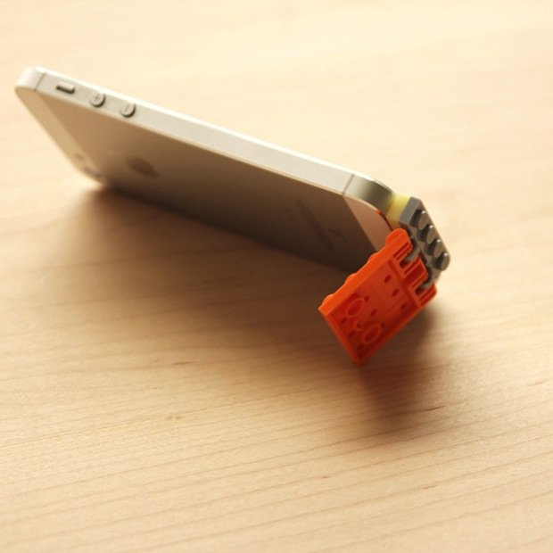 The Ultimate LEGO iPhone Accessory