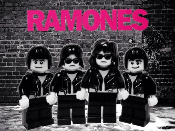 Iconic-Bands-in-Lego-Adly-Syairi-Ramly-10-600x450