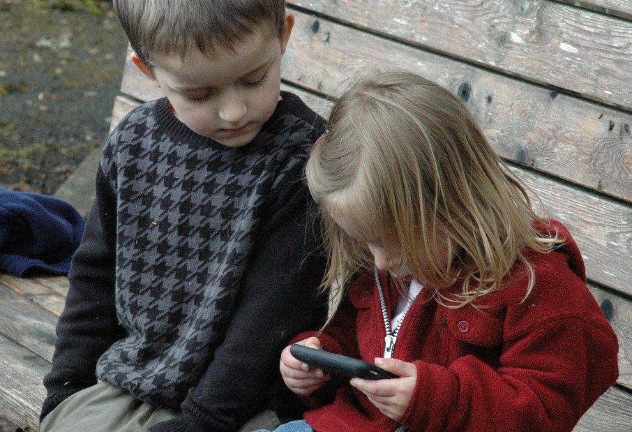 iPads and Kids: More Mobile Than Ever [Infographic]