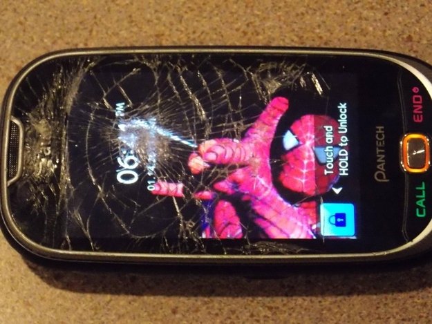 Cracked-Phone-Screens-3