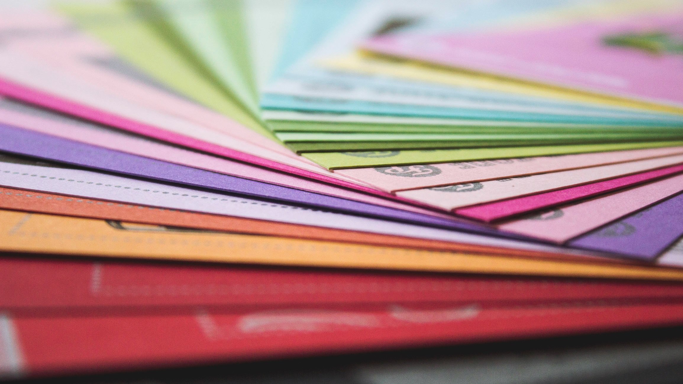 Let ‘Color Thesaurus’ Guide You [Infographic]