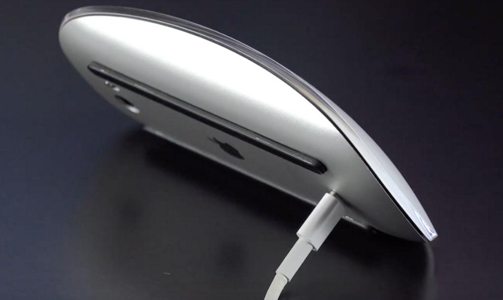 Magic-Mouse-2-charging-port